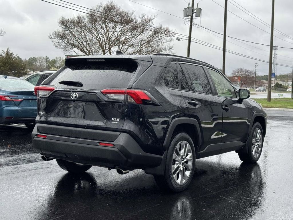 2020 Toyota RAV4 XLE Premium
