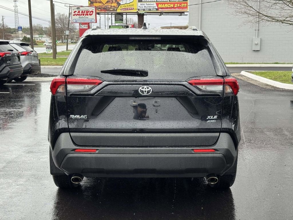 2020 Toyota RAV4 XLE Premium
