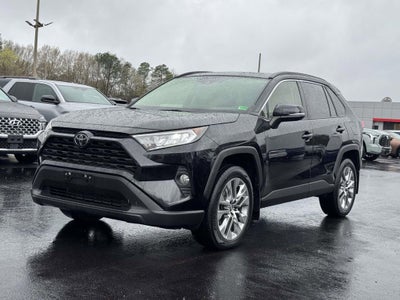2020 Toyota RAV4 XLE Premium