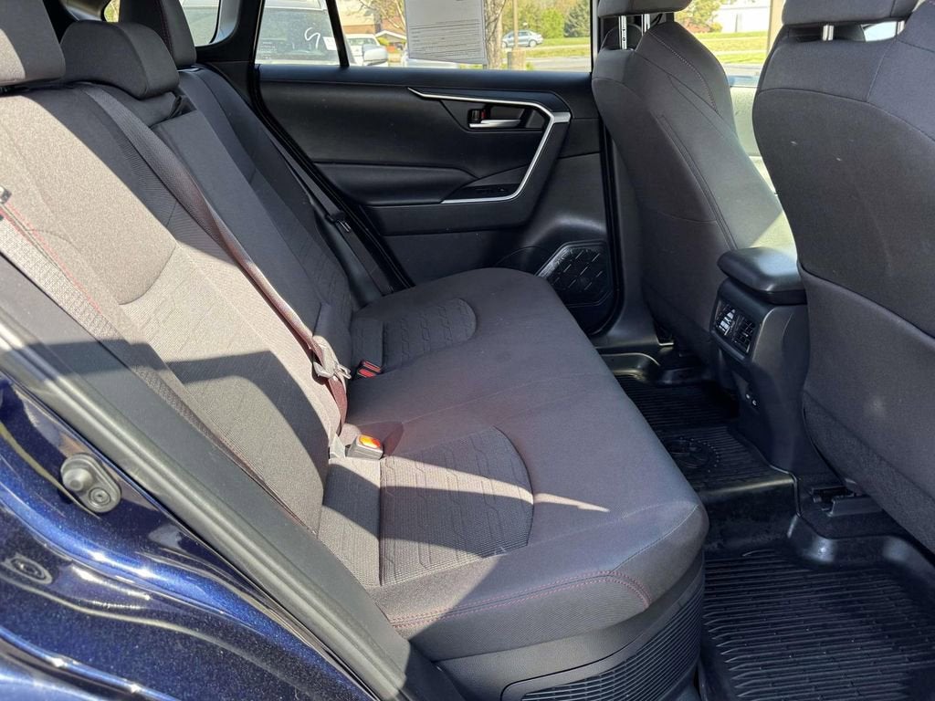 2024 Toyota RAV4 Prime SE