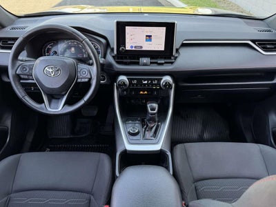 2024 Toyota RAV4 Prime SE