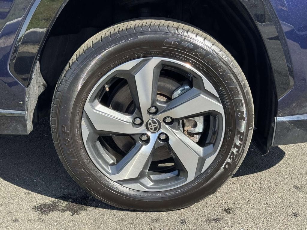 2024 Toyota RAV4 Prime SE