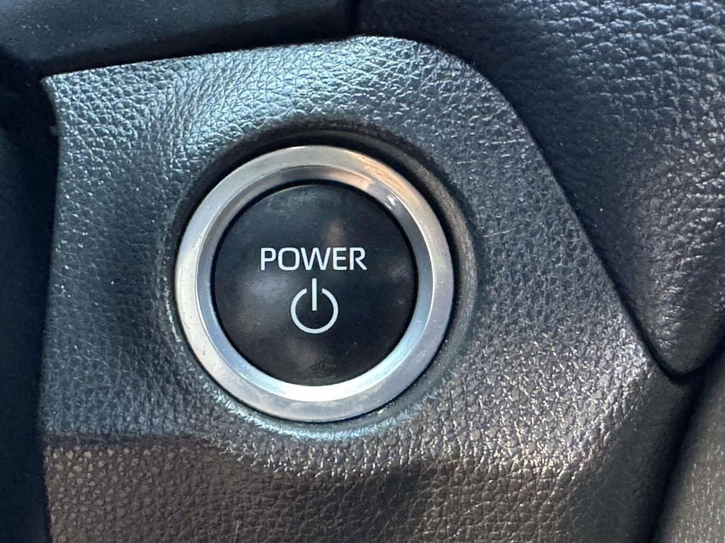 2024 Toyota RAV4 Prime SE