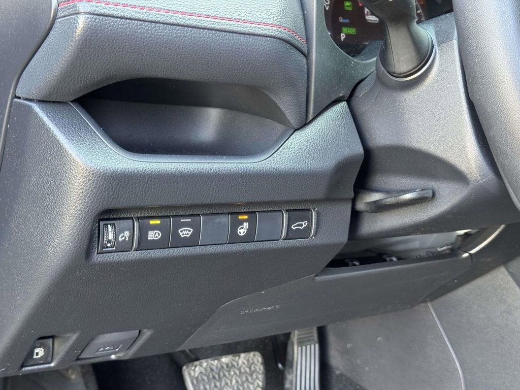 2024 Toyota RAV4 Prime SE