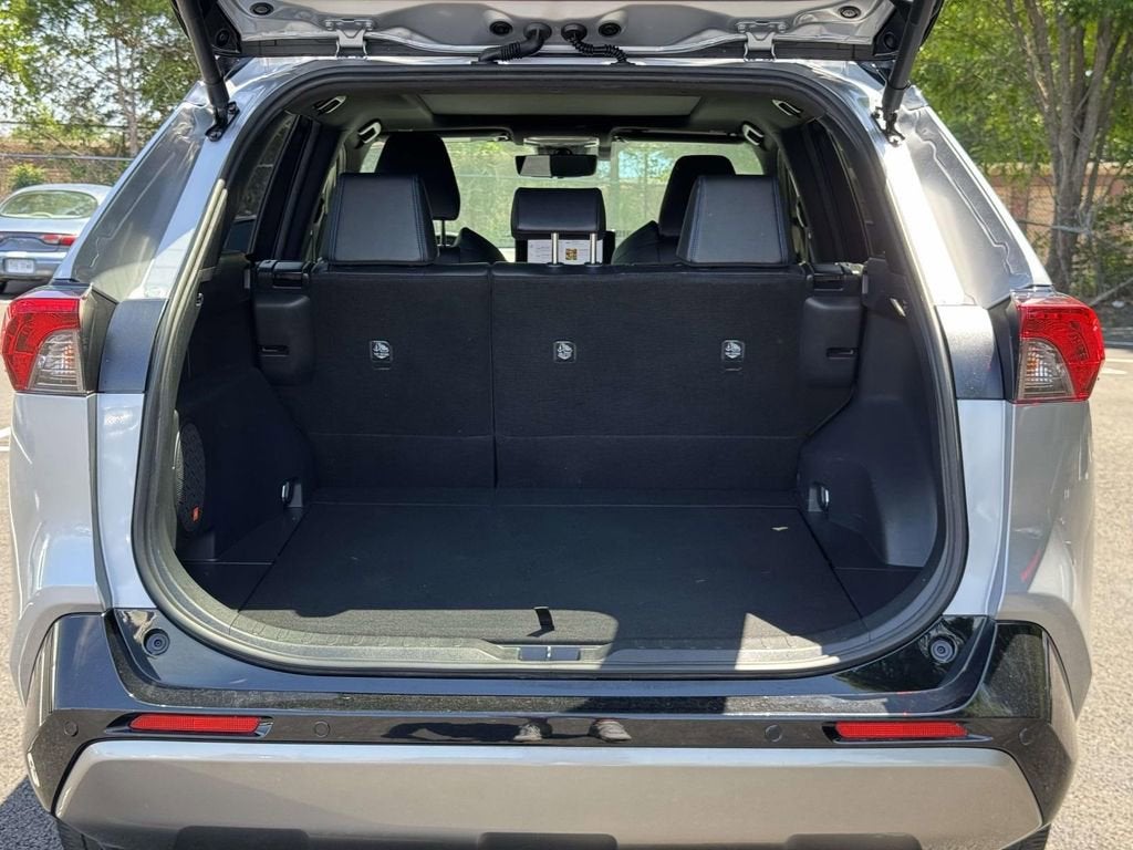 2024 Toyota RAV4 XSE