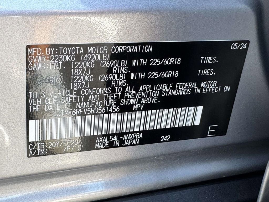 2024 Toyota RAV4 XSE