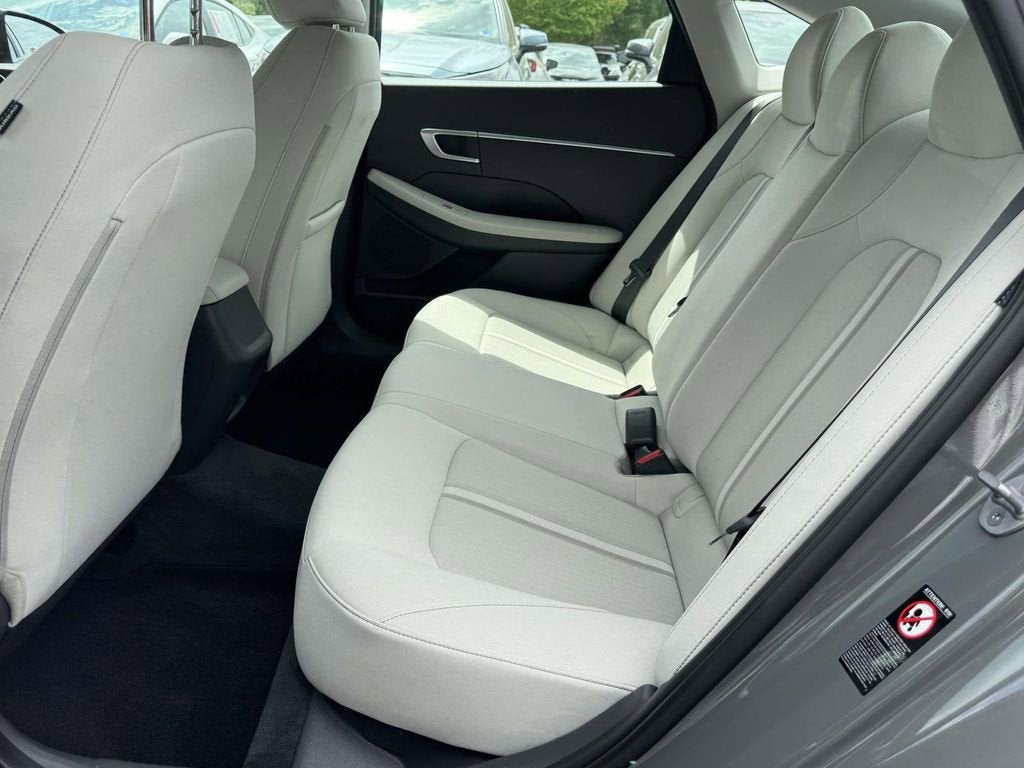 2023 Hyundai Sonata SE