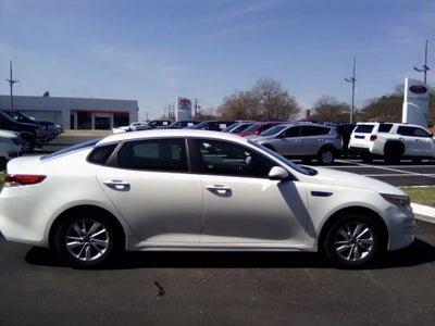 2016 Kia Optima LX