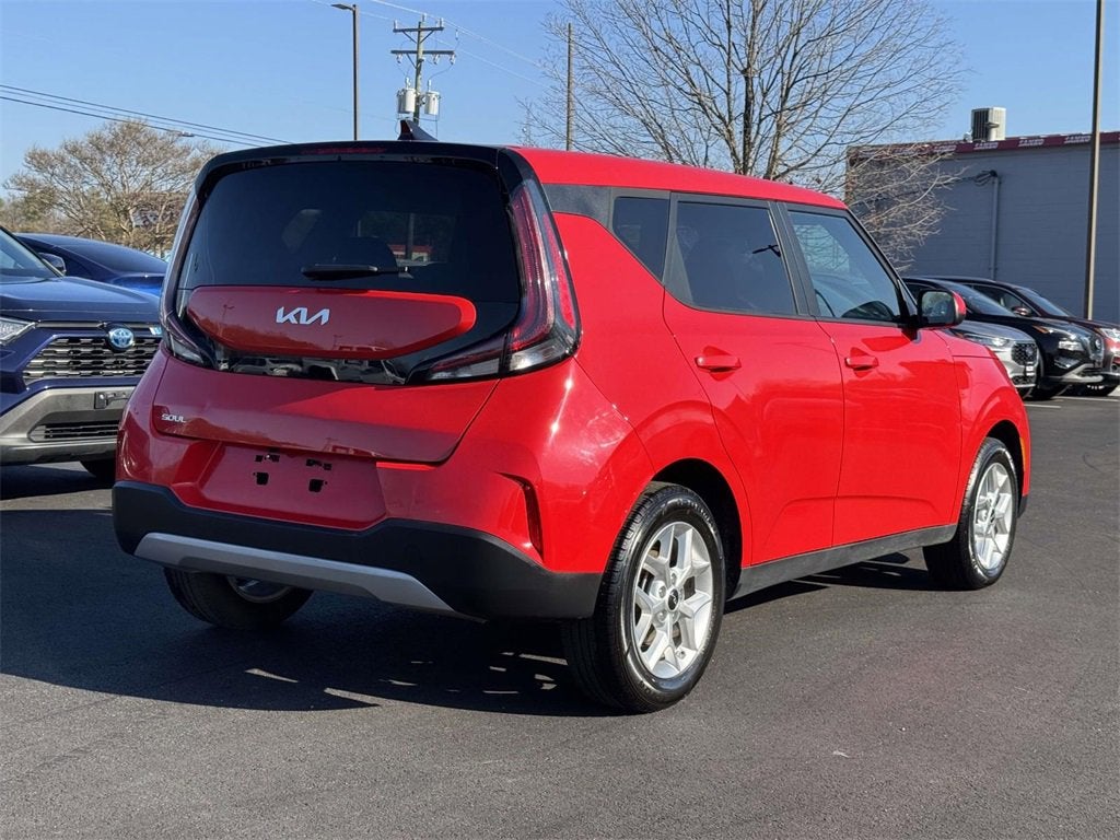 2024 Kia Soul LX