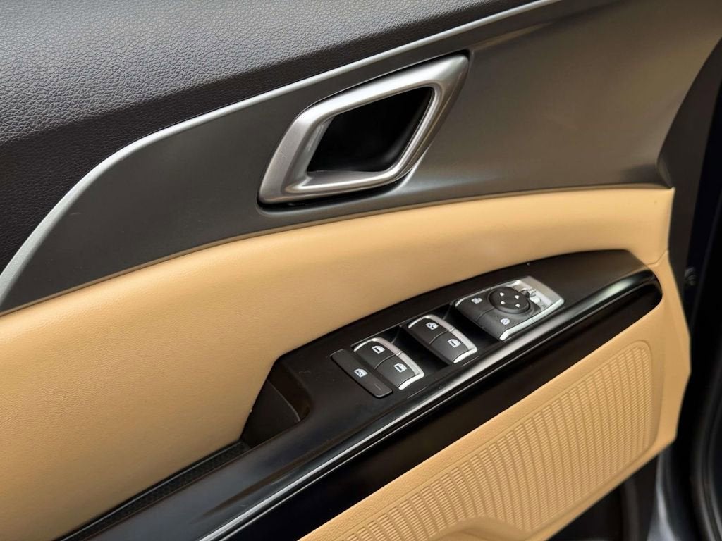 2022 Kia Carnival LXS