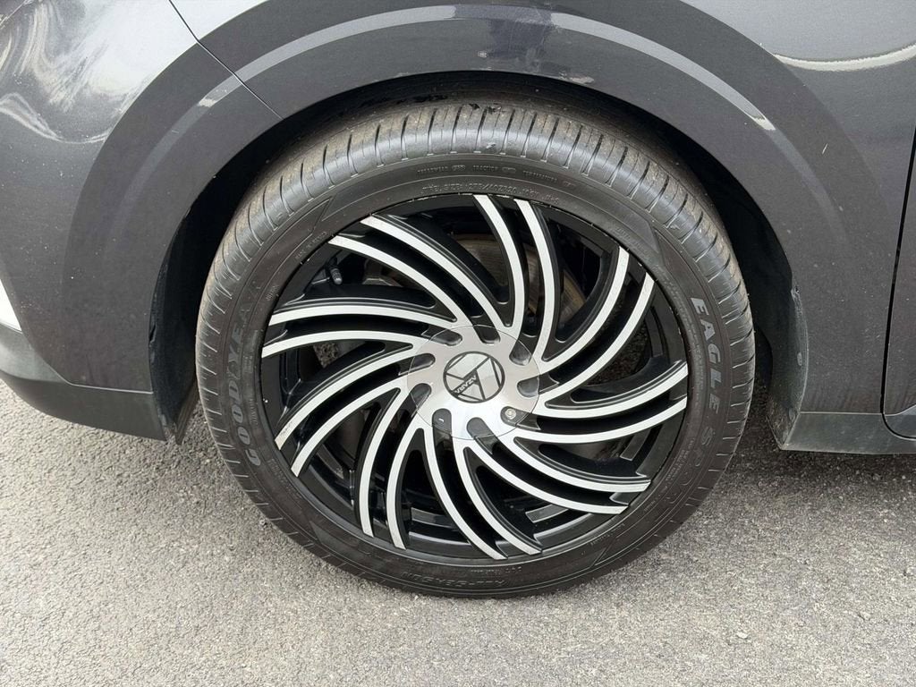 2022 Kia Carnival LXS