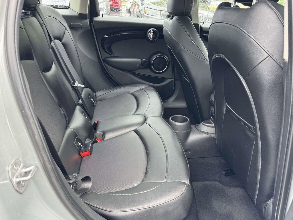 2015 MINI Cooper Hardtop 4 Door Base