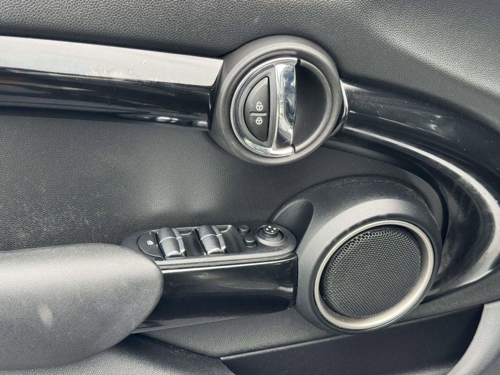 2015 MINI Cooper Hardtop 4 Door Base