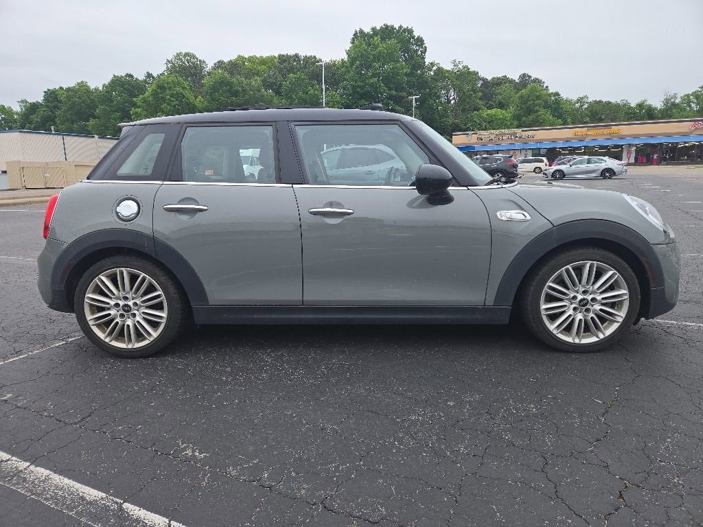 2015 MINI Cooper Hardtop 4 Door Base