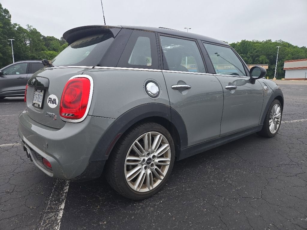2015 MINI Cooper Hardtop 4 Door Base