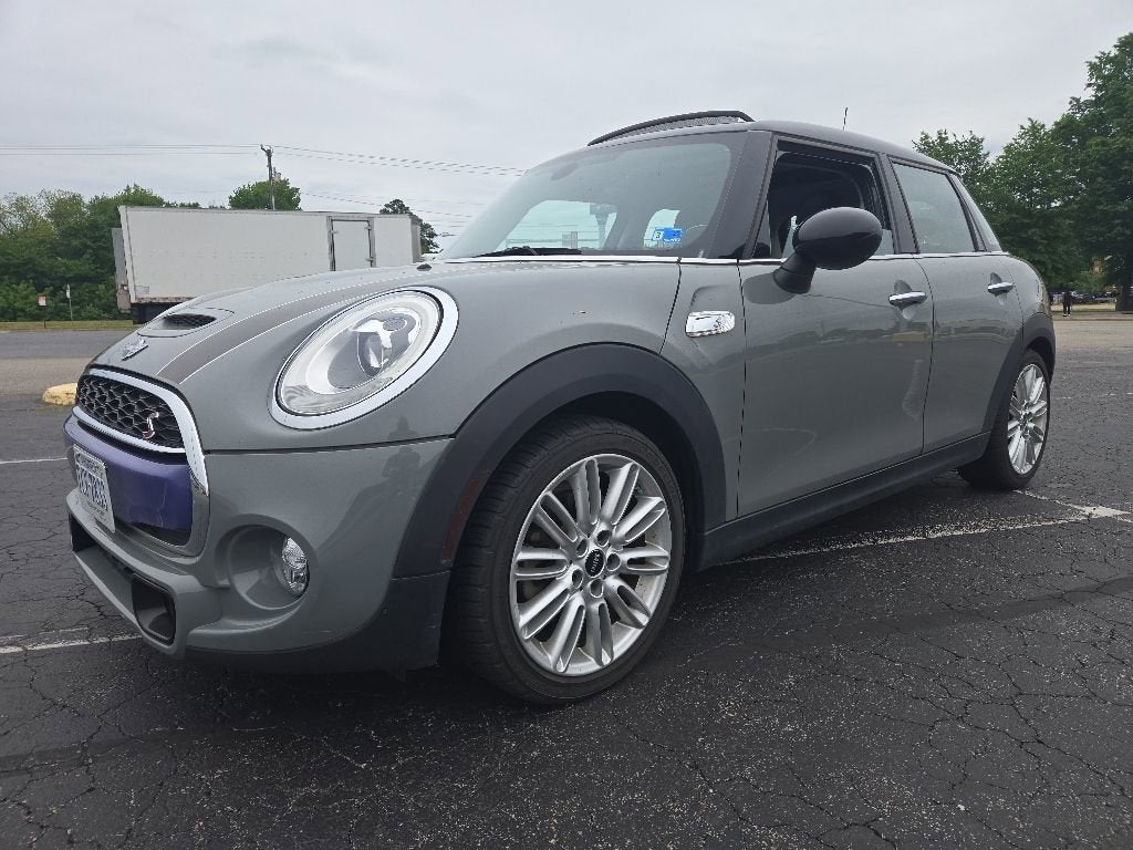 2015 MINI Cooper Hardtop 4 Door Base