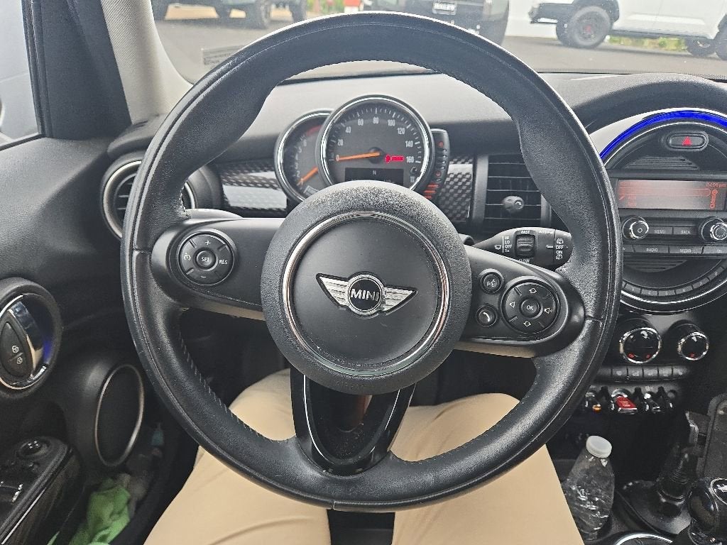 2015 MINI Cooper Hardtop 4 Door Base