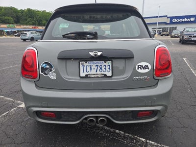 2015 MINI Cooper Hardtop 4 Door Base