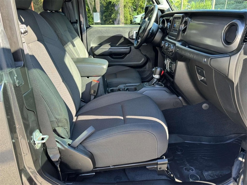 2022 Jeep Wrangler Willys