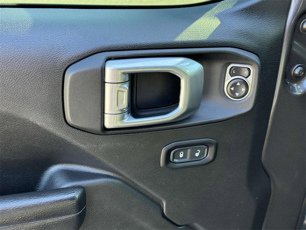 2022 Jeep Wrangler Willys