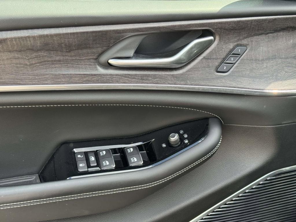 2022 Jeep Grand Cherokee 4xe Overland 4xe