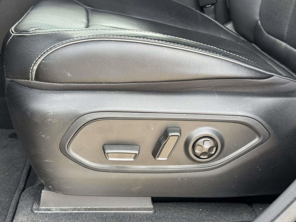 2022 Jeep Grand Cherokee 4xe Overland 4xe