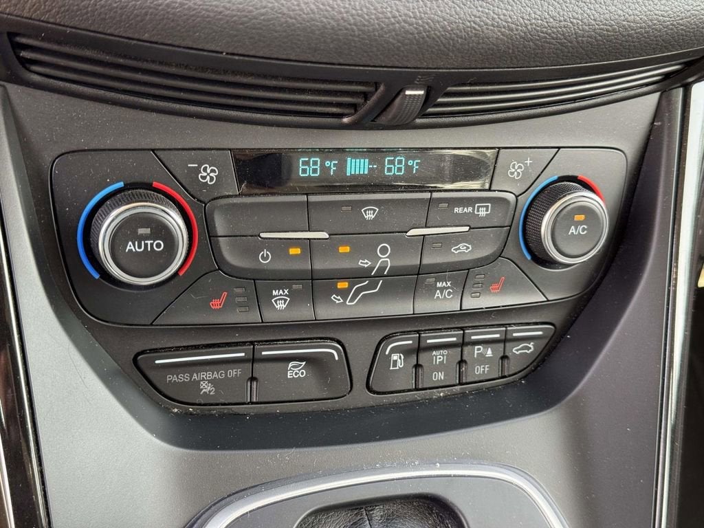 2017 Ford C-Max Hybrid Titanium