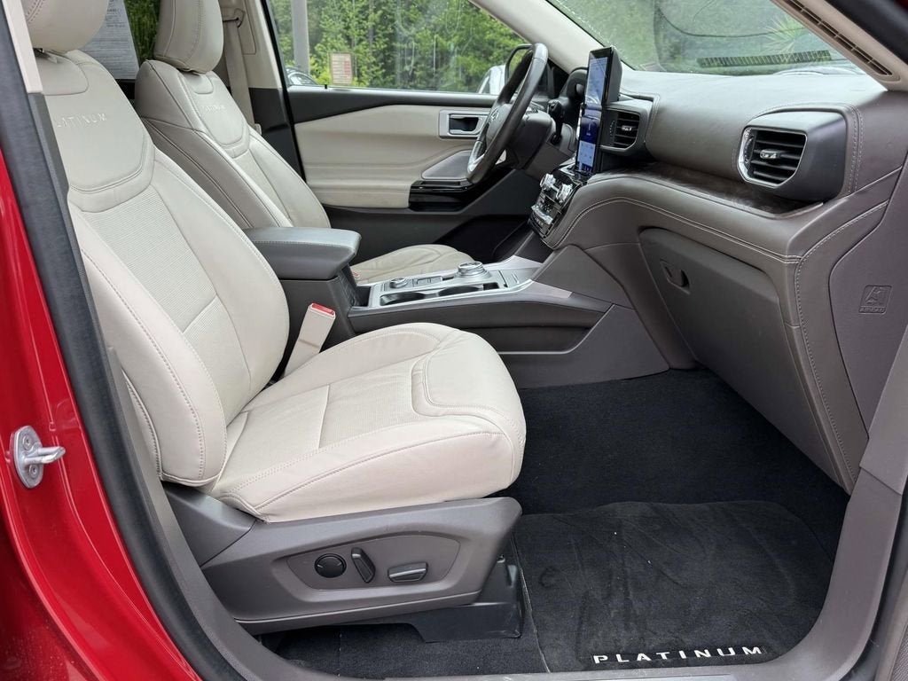 2023 Ford Explorer Platinum