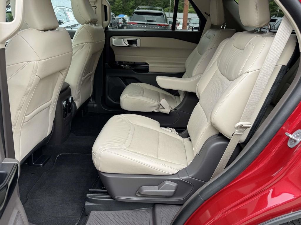 2023 Ford Explorer Platinum