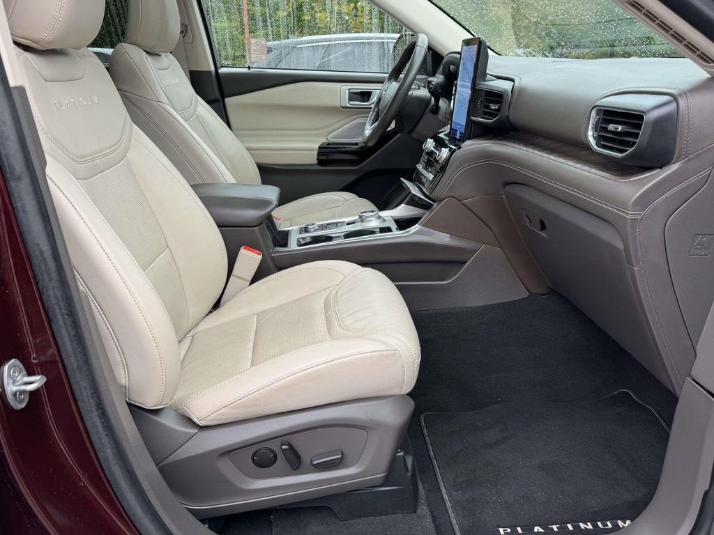 2022 Ford Explorer Platinum