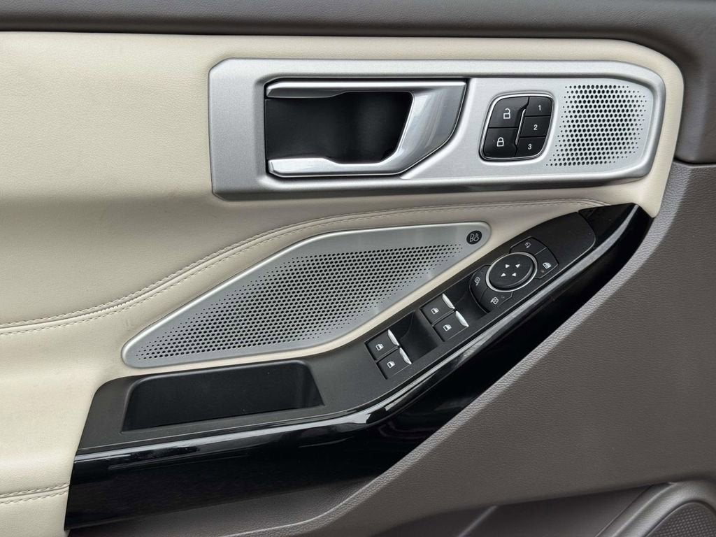 2022 Ford Explorer Platinum