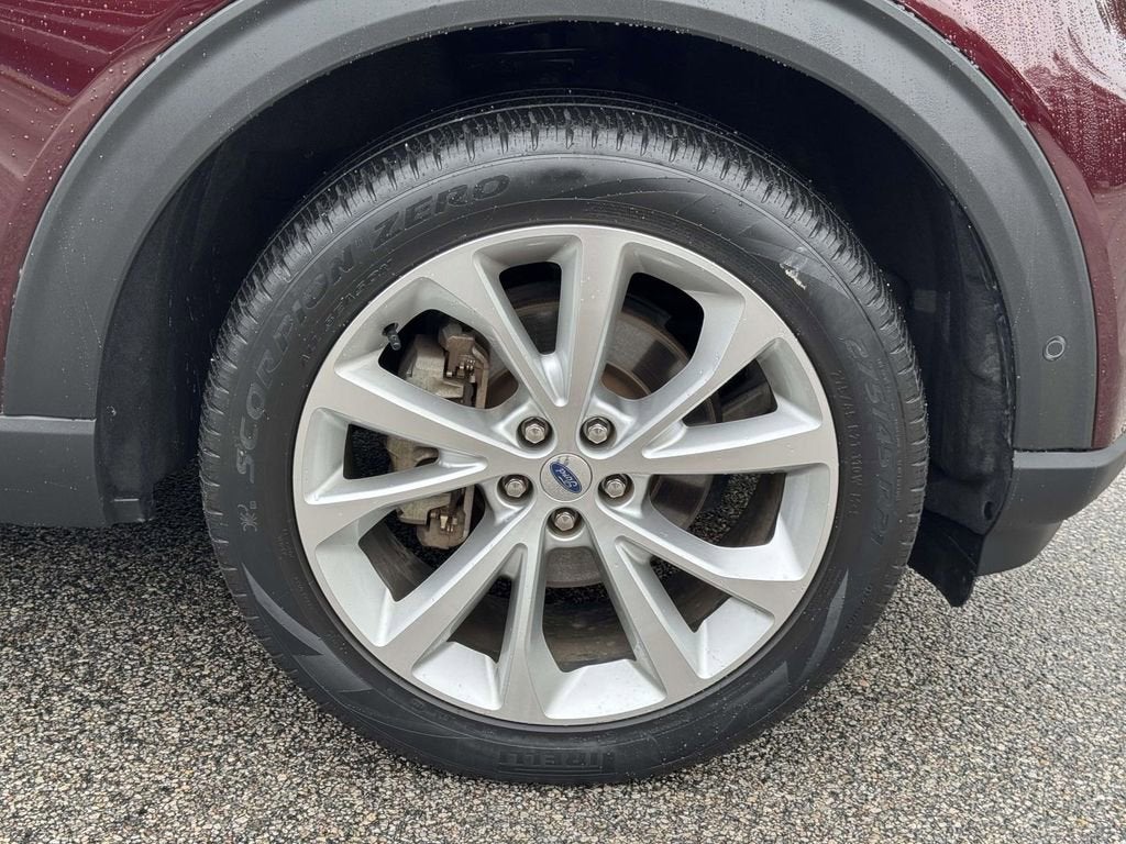 2022 Ford Explorer Platinum