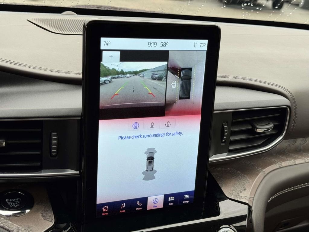 2022 Ford Explorer Platinum