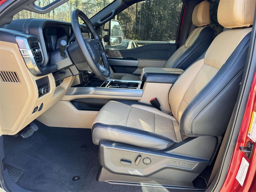 2025 Ford Super Duty F-250 SRW Lariat