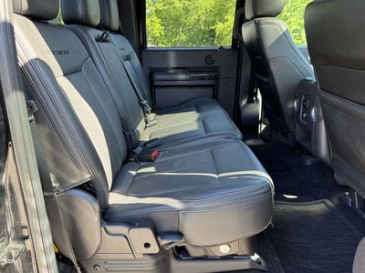 2016 Ford Super Duty F-350 DRW Platinum