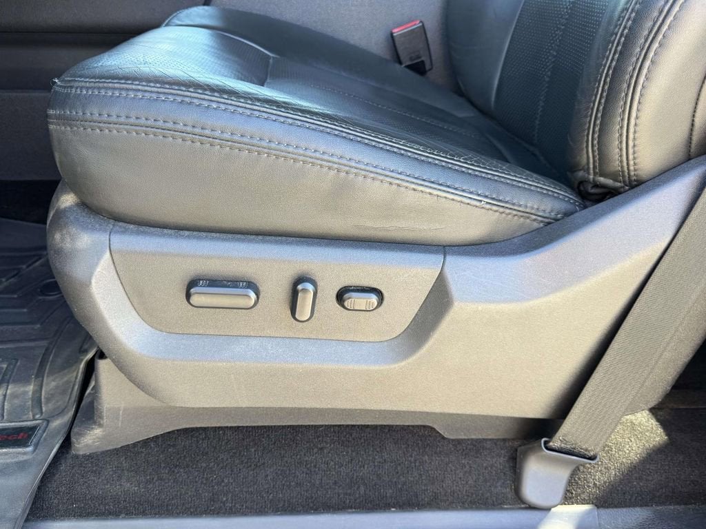 2016 Ford Super Duty F-350 DRW Platinum