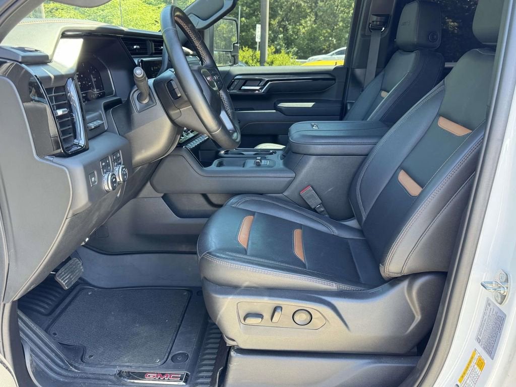 2024 GMC Sierra 2500HD AT4