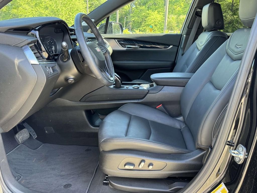2024 Cadillac XT6 Premium Luxury