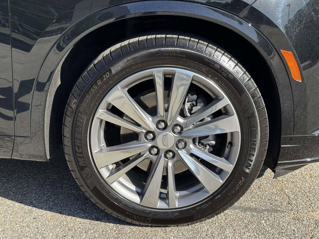 2024 Cadillac XT6 Premium Luxury