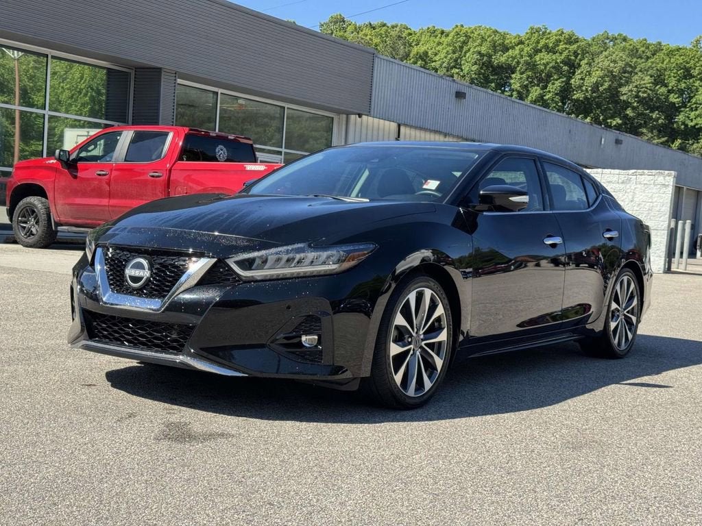 2023 Nissan Maxima Platinum