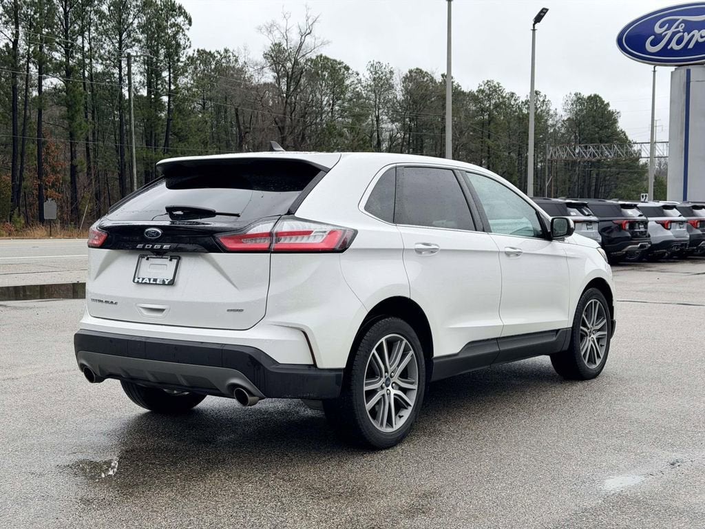 2022 Ford Edge Titanium