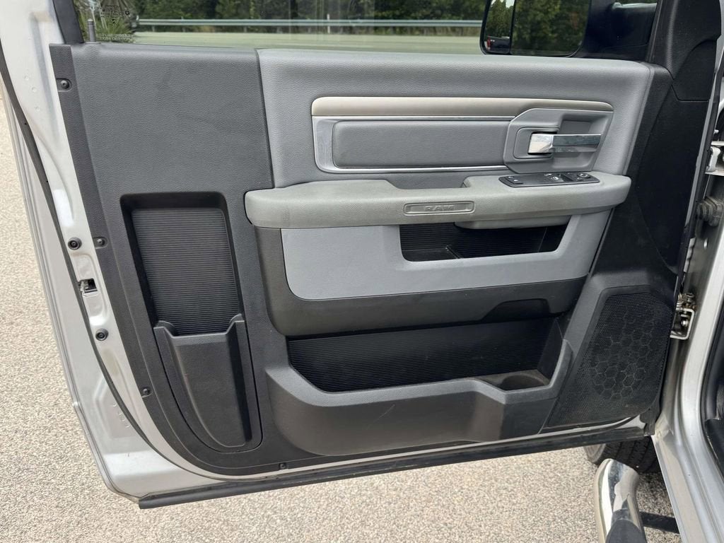 2018 RAM 3500 SLT
