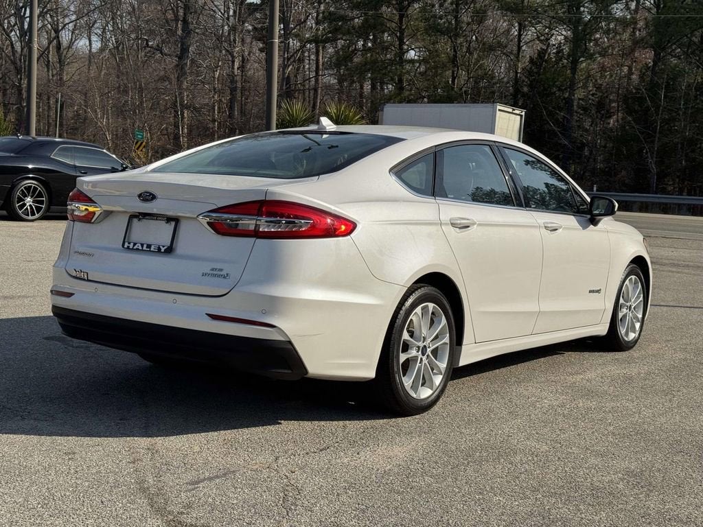 2019 Ford Fusion Hybrid SE