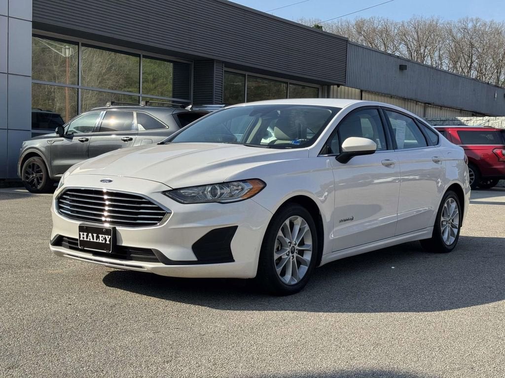 2019 Ford Fusion Hybrid SE
