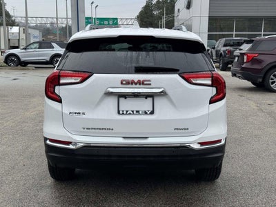 2024 GMC Terrain SLT