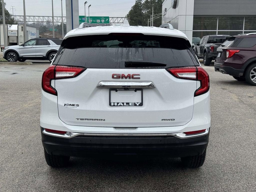 2024 GMC Terrain SLT