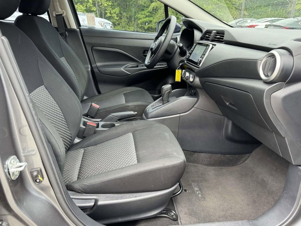 2024 Nissan Versa 1.6 S
