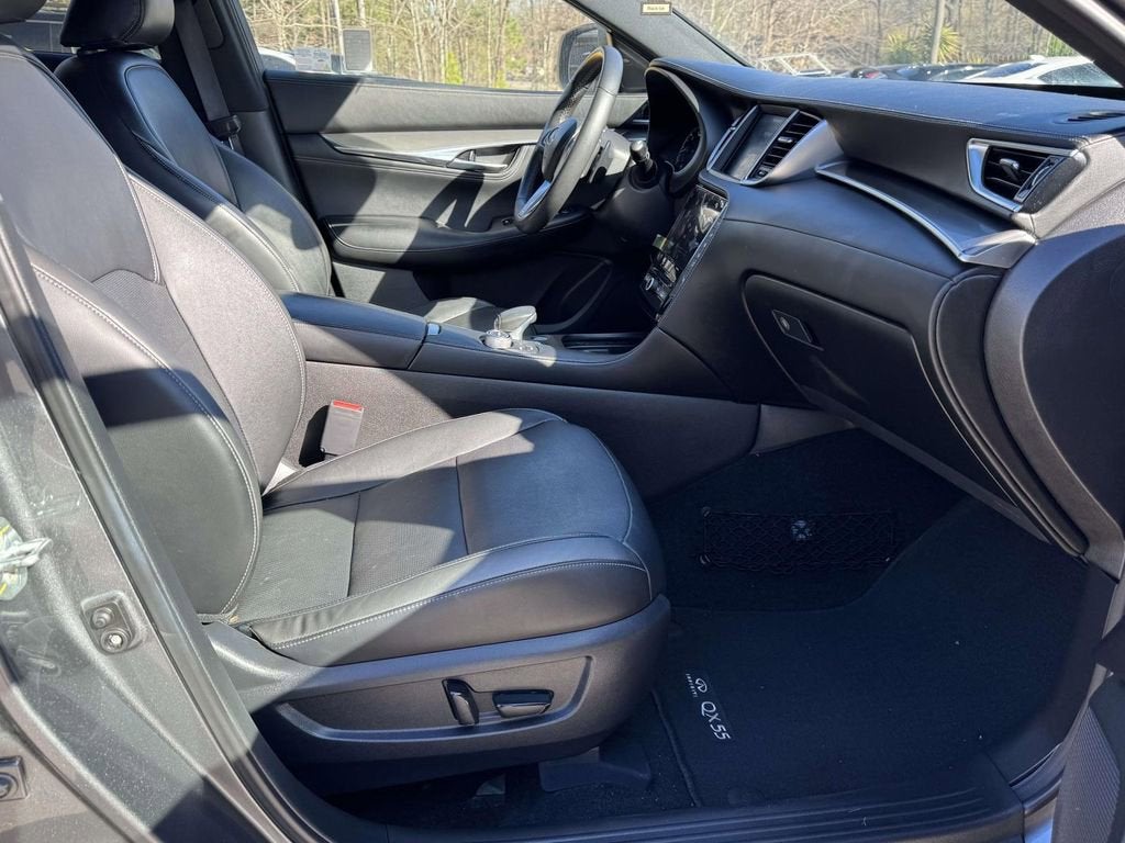2023 INFINITI QX55 LUXE