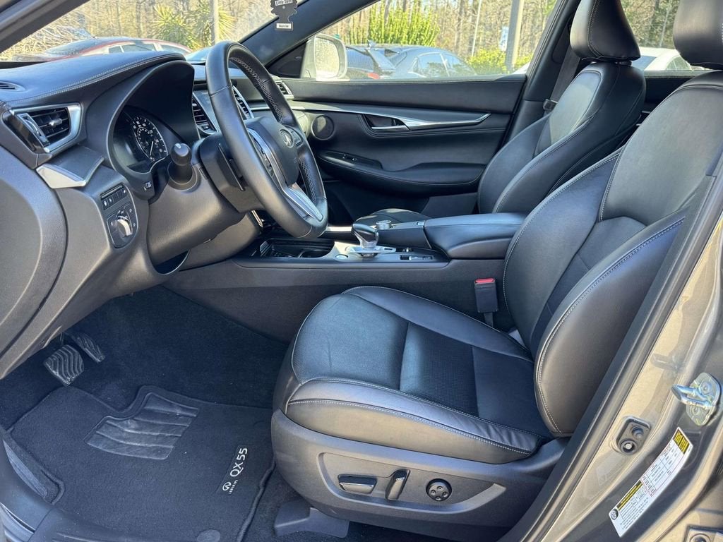 2023 INFINITI QX55 LUXE