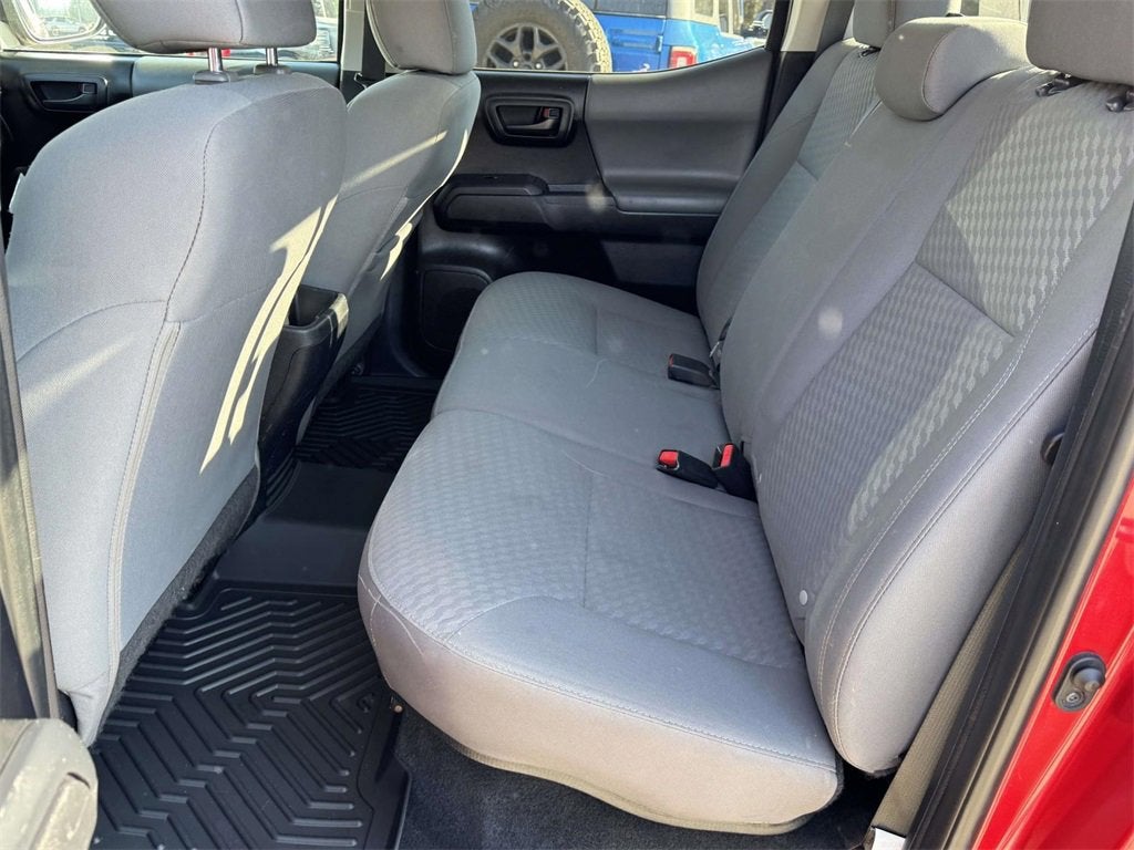 2022 Toyota Tacoma SR